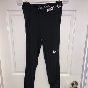 Nike pro leggings dri fit